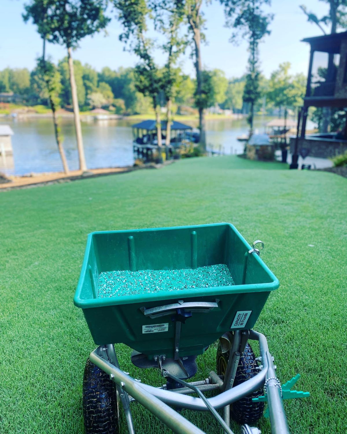 8 Round Lawn Care Program